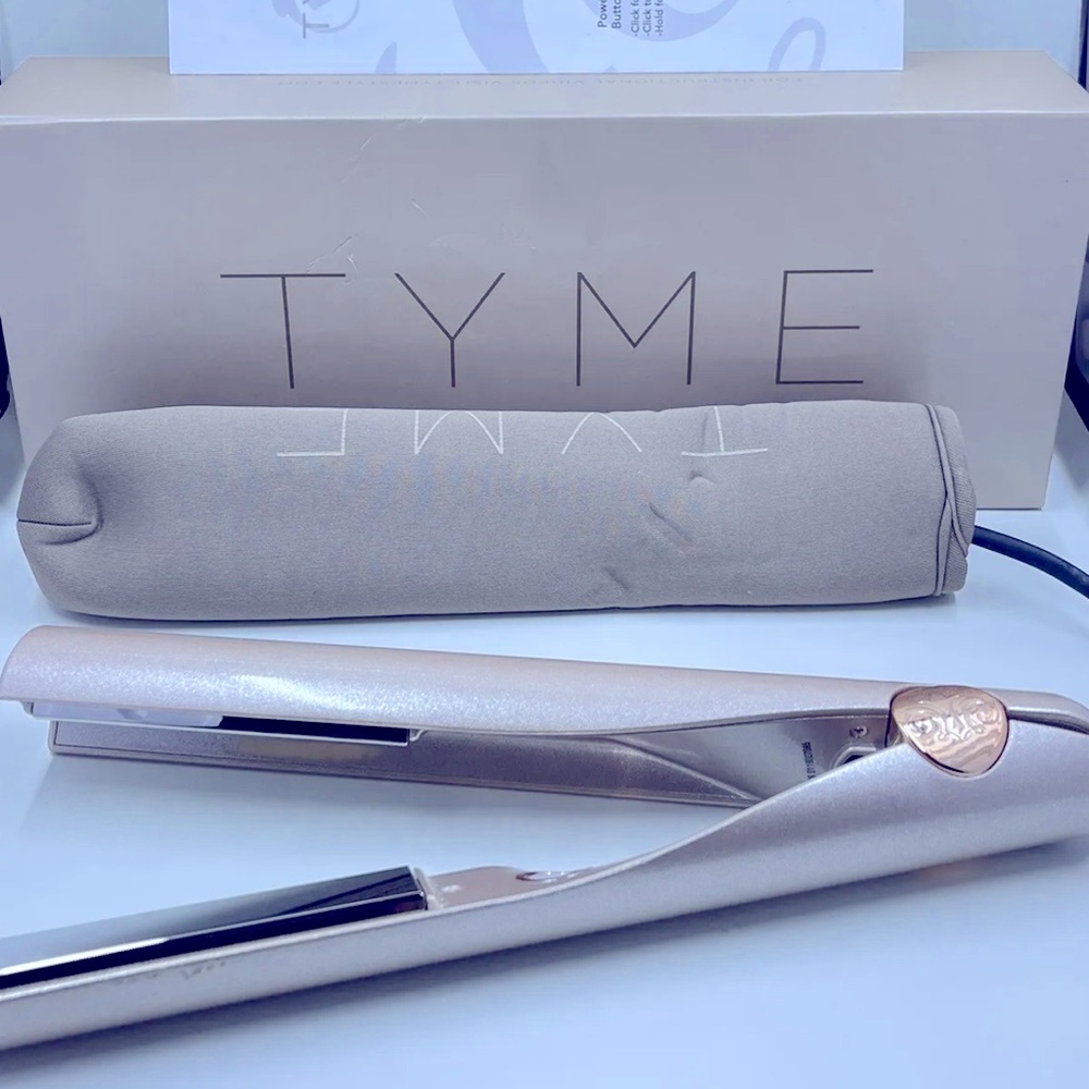 Tyme Iron Pro 2-in-1 Hair Curler and Straightener w/ Sleeve & Box.